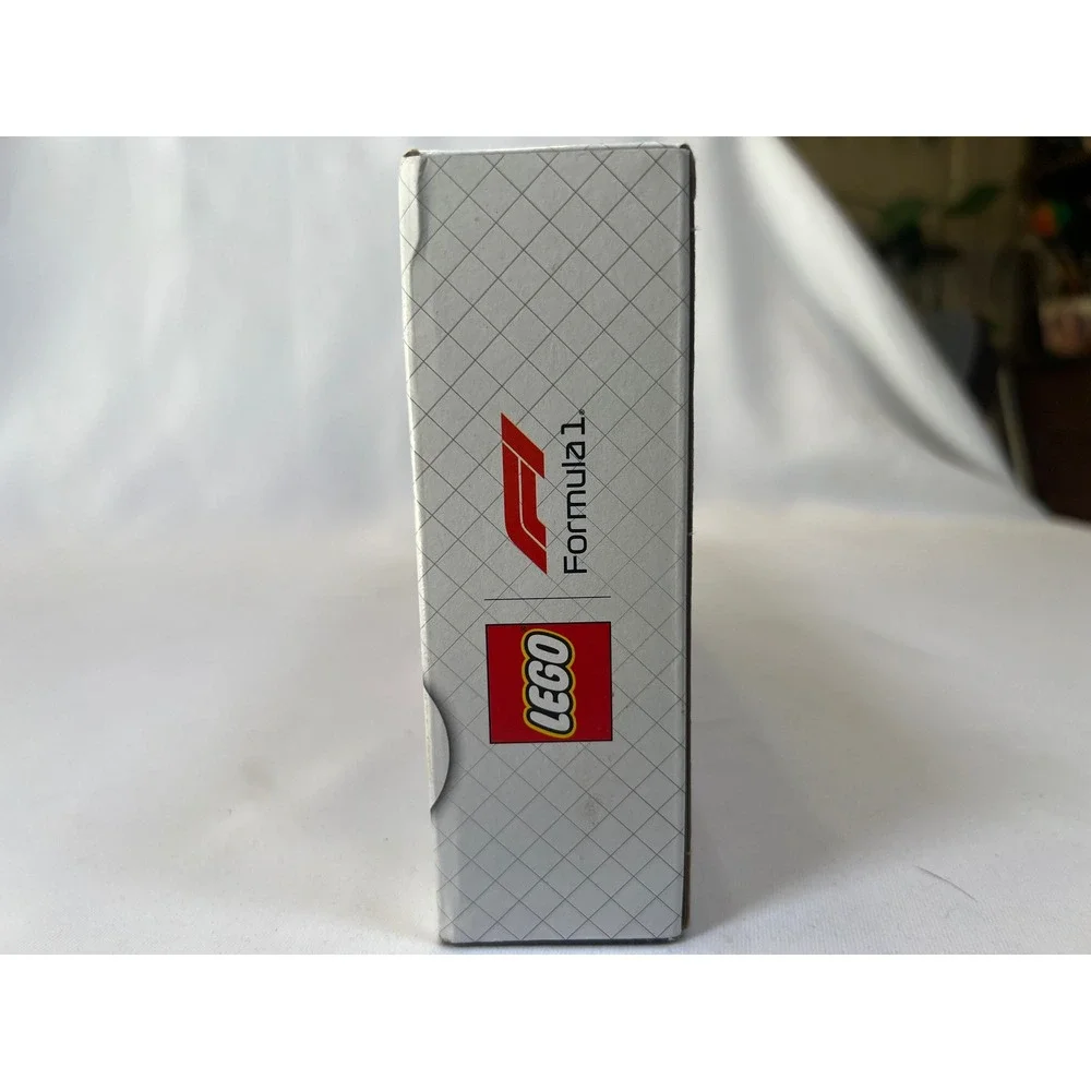 LEGO Speed Champions 77250 MoneyGram Haas F1 Team VF-24 Racing Car Set